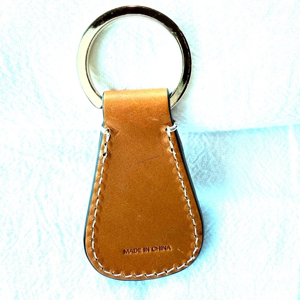 Vintage Dooney & Bourke Brown Leather Key Holder - Picture 3 of 6